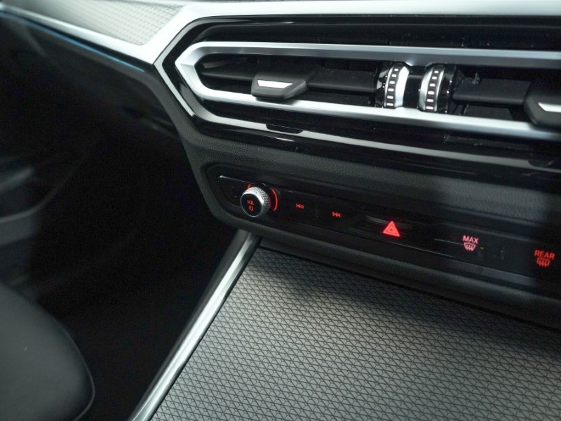 Used BMW 3 Series 2023 for sale - 77339553: Photo 30