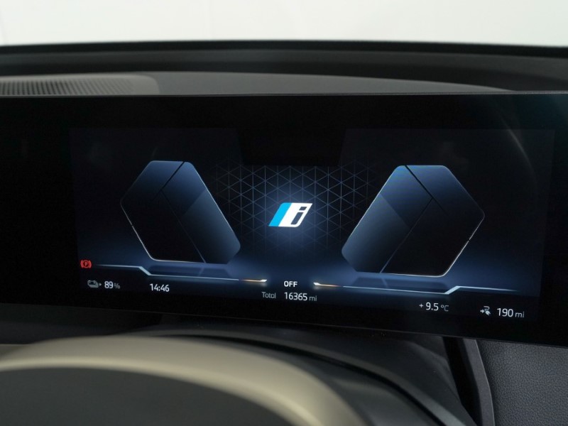 Used BMW iX 2023 for sale - 76982262: Photo 31