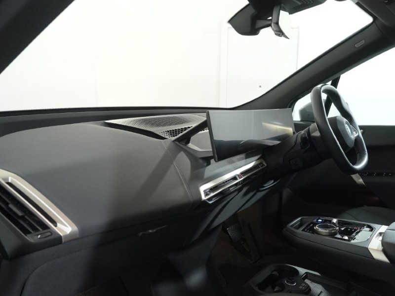 Used BMW iX 2023 for sale - 76982262: Photo 7
