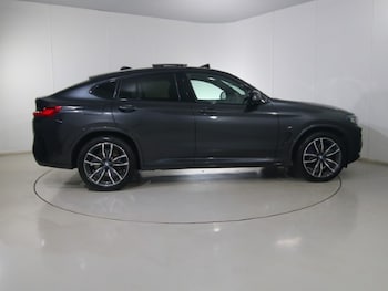 Used BMW X4 2022 for sale - 77545372: Photo