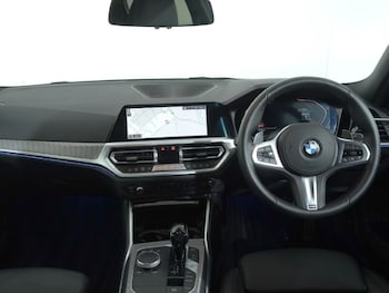 Used BMW 3 Series 2020 for sale - 76981811: Photo