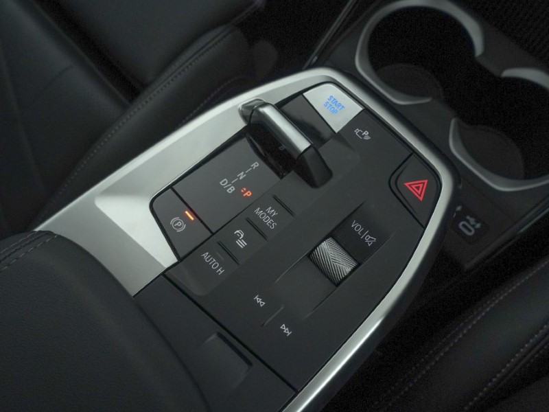 Used BMW iX1 2023 for sale - 76980850: Photo 31