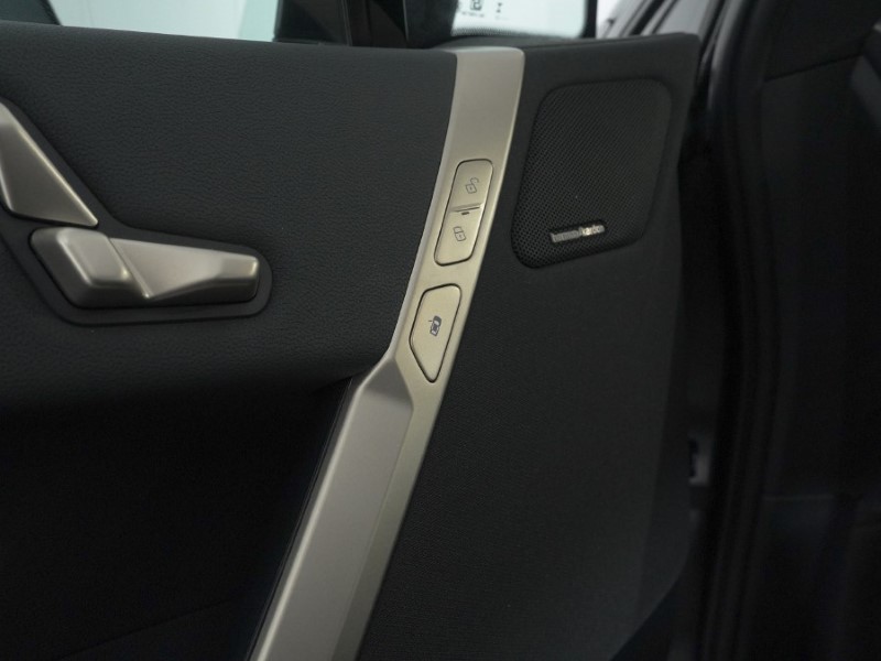 Used BMW iX 2023 for sale - 76981730: Photo 45