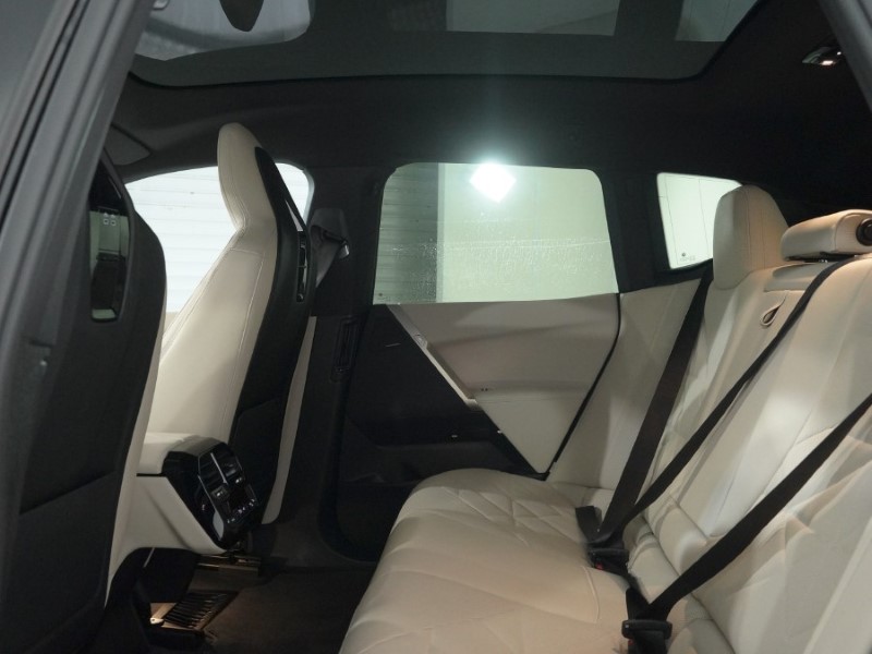 Used BMW iX 2022 for sale - 77665231: Photo 12