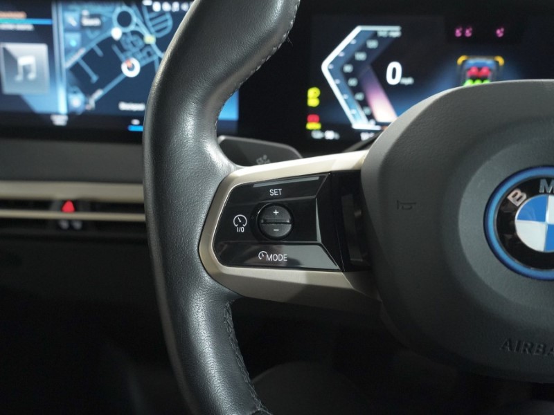 Used BMW iX 2022 for sale - 77665231: Photo 32