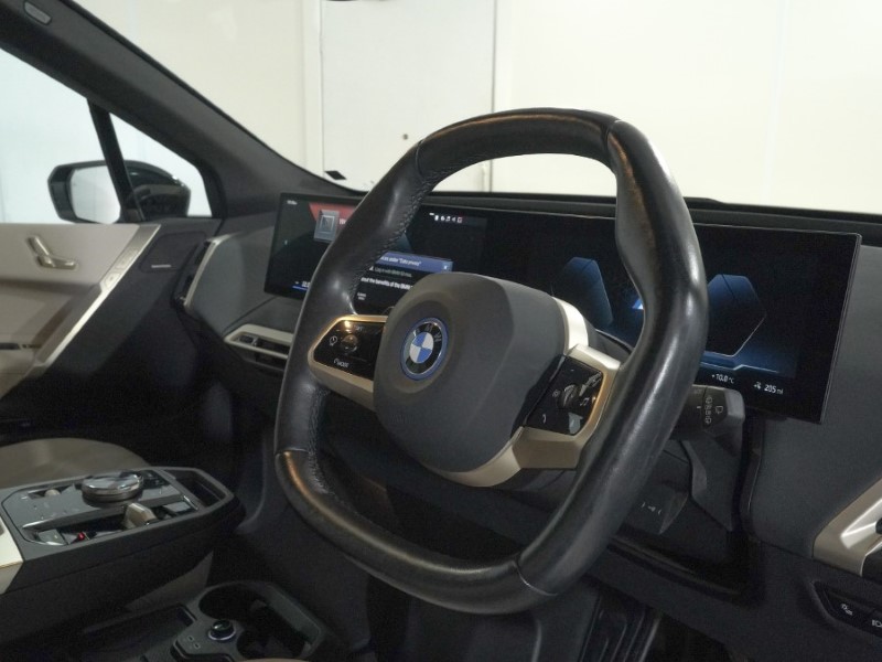 Used BMW iX 2022 for sale - 77665231: Photo 6