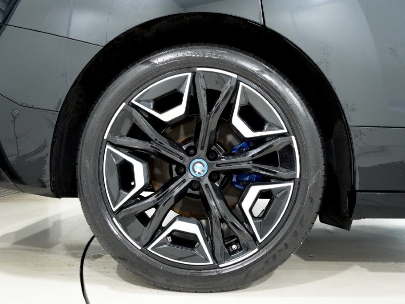 Used BMW iX 2023 for sale - 77690979: Photo 14