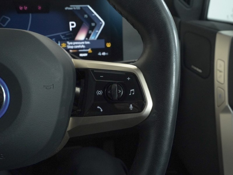 Used BMW iX 2023 for sale - 77690979: Photo 28