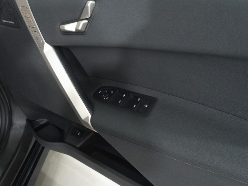 Used BMW iX 2023 for sale - 77690979: Photo 46