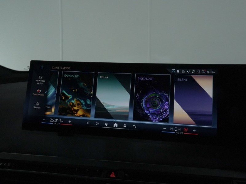 Used BMW iX 2025 for sale - 77170660: Photo 38