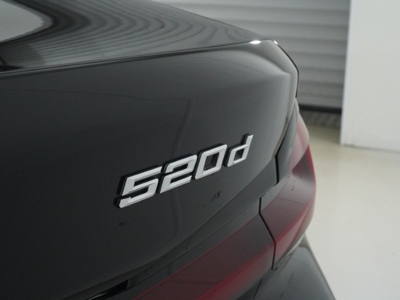 Used BMW 5 Series 2020 for sale - 77687516: Photo 43