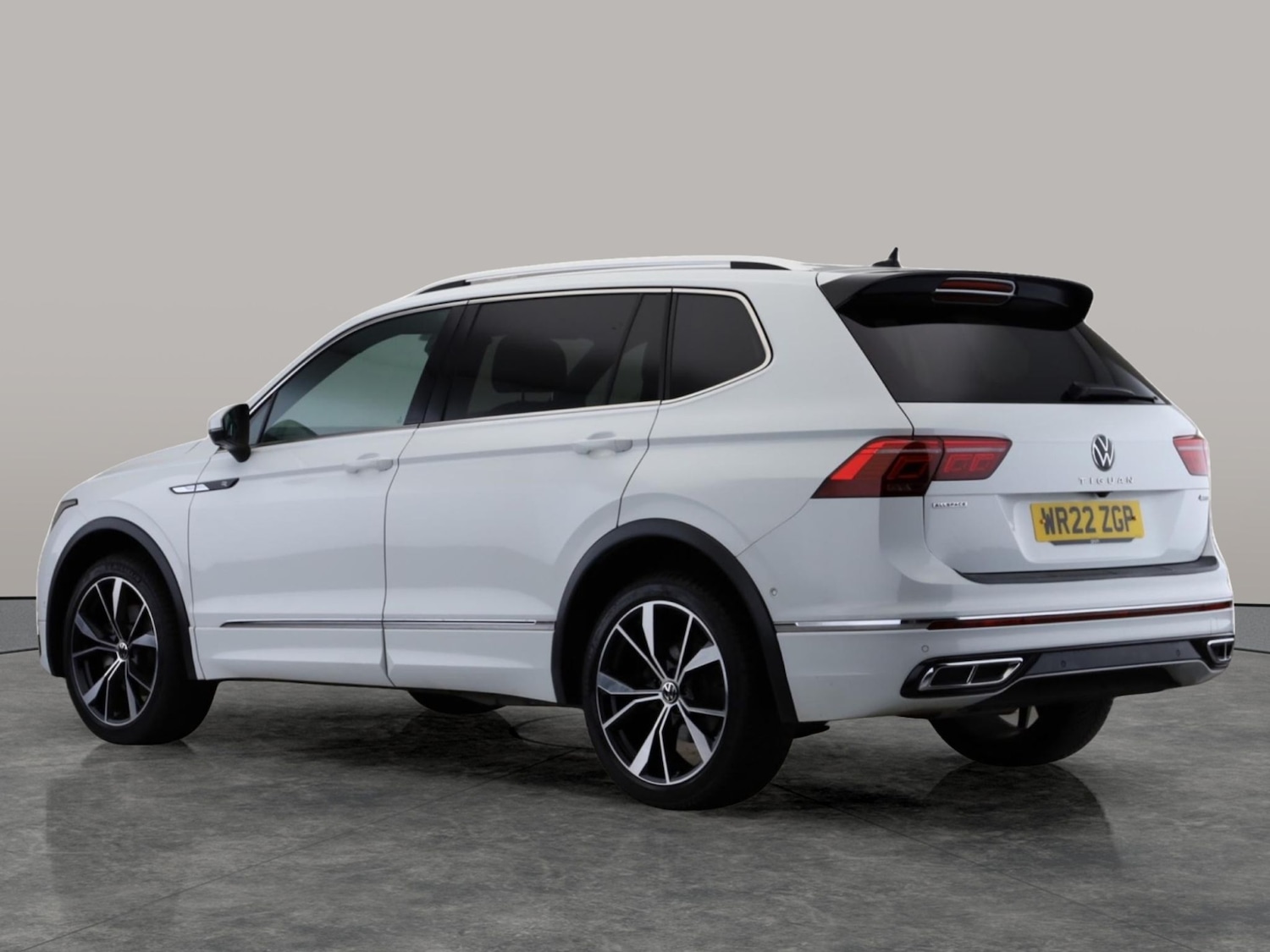 Used Volkswagen Tiguan Allspace 2022 for sale - 77916978: Photo 8