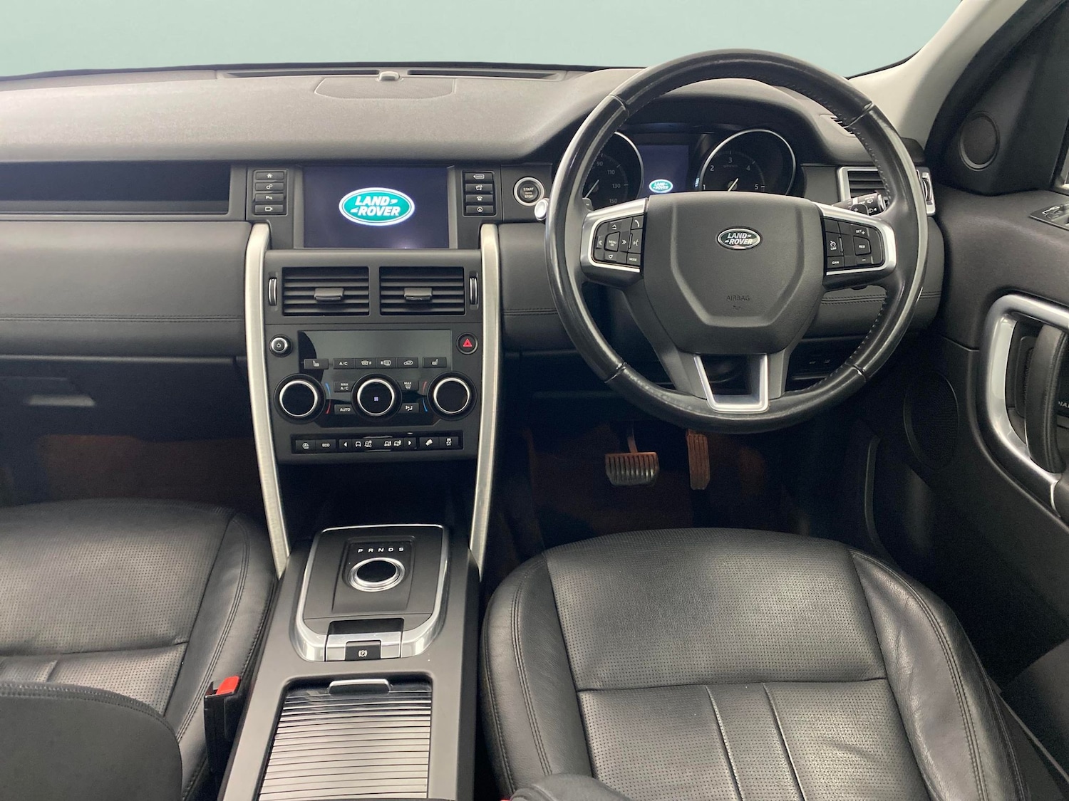 Used Land Rover Discovery Sport 2018 for sale - 76415556: Photo 5