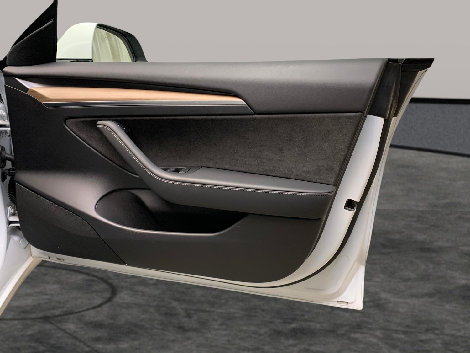 Used Tesla Model 3 2021 for sale - 77003104: Photo 28