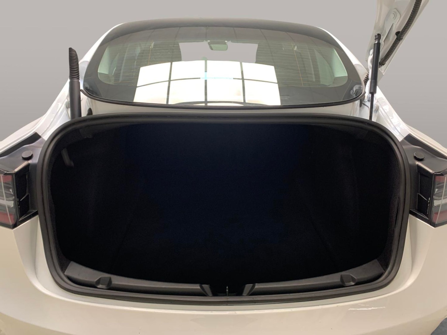 Used Tesla Model 3 2021 for sale - 77003104: Photo 32