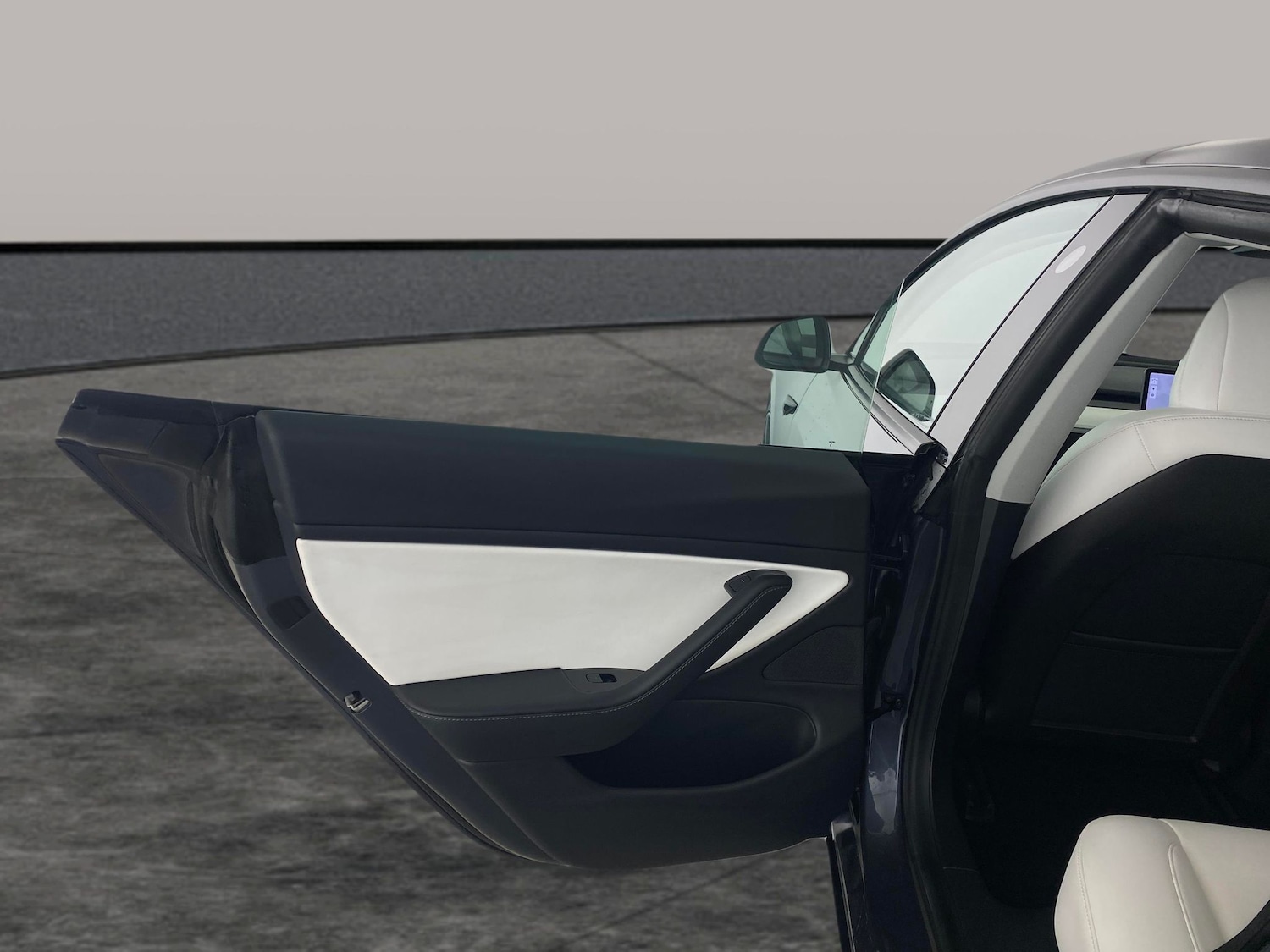 Used Tesla Model 3 2020 for sale - 76818999: Photo 22