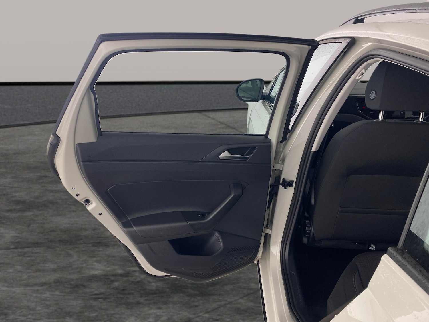 Used Volkswagen Taigo 2023 for sale - 77676899: Photo 21