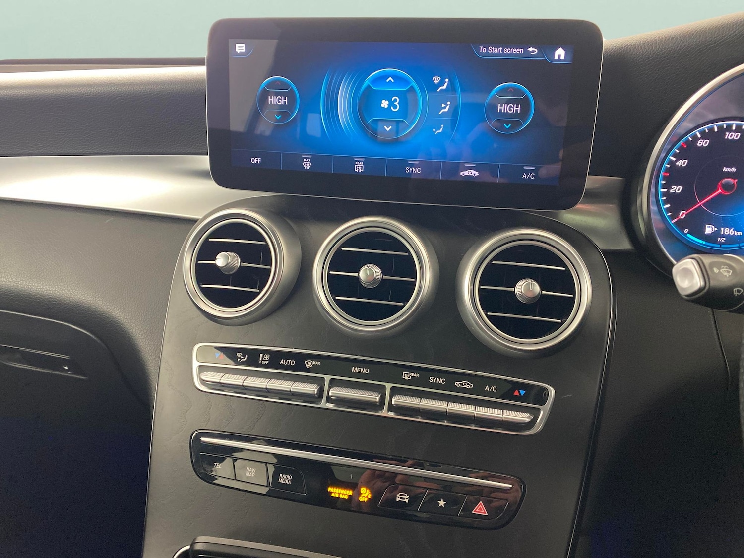 Used Mercedes-Benz GLC 2020 for sale - 77393721: Photo 18