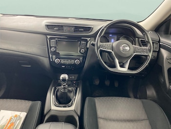 Used Nissan X-Trail 2021 for sale - 76599767: Photo