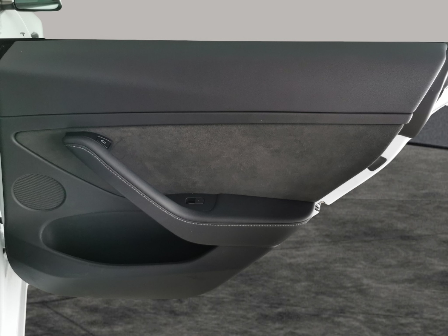 Used Tesla Model 3 for sale - 76725363: Photo 35