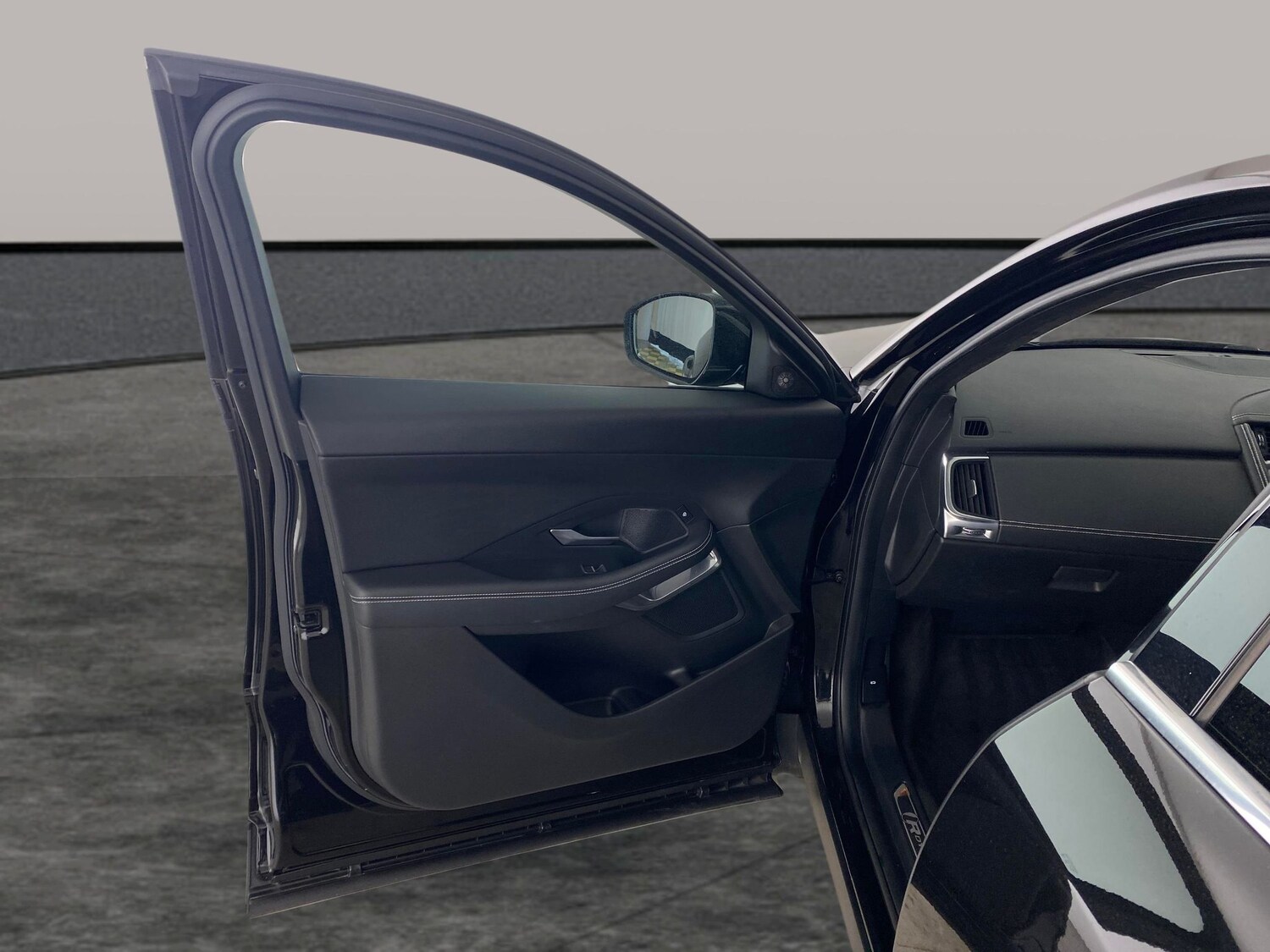 Used Jaguar E-Pace 2021 for sale - 78144398: Photo 23