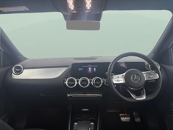 Used Mercedes-Benz EQA 2023 for sale - 78421536: Photo