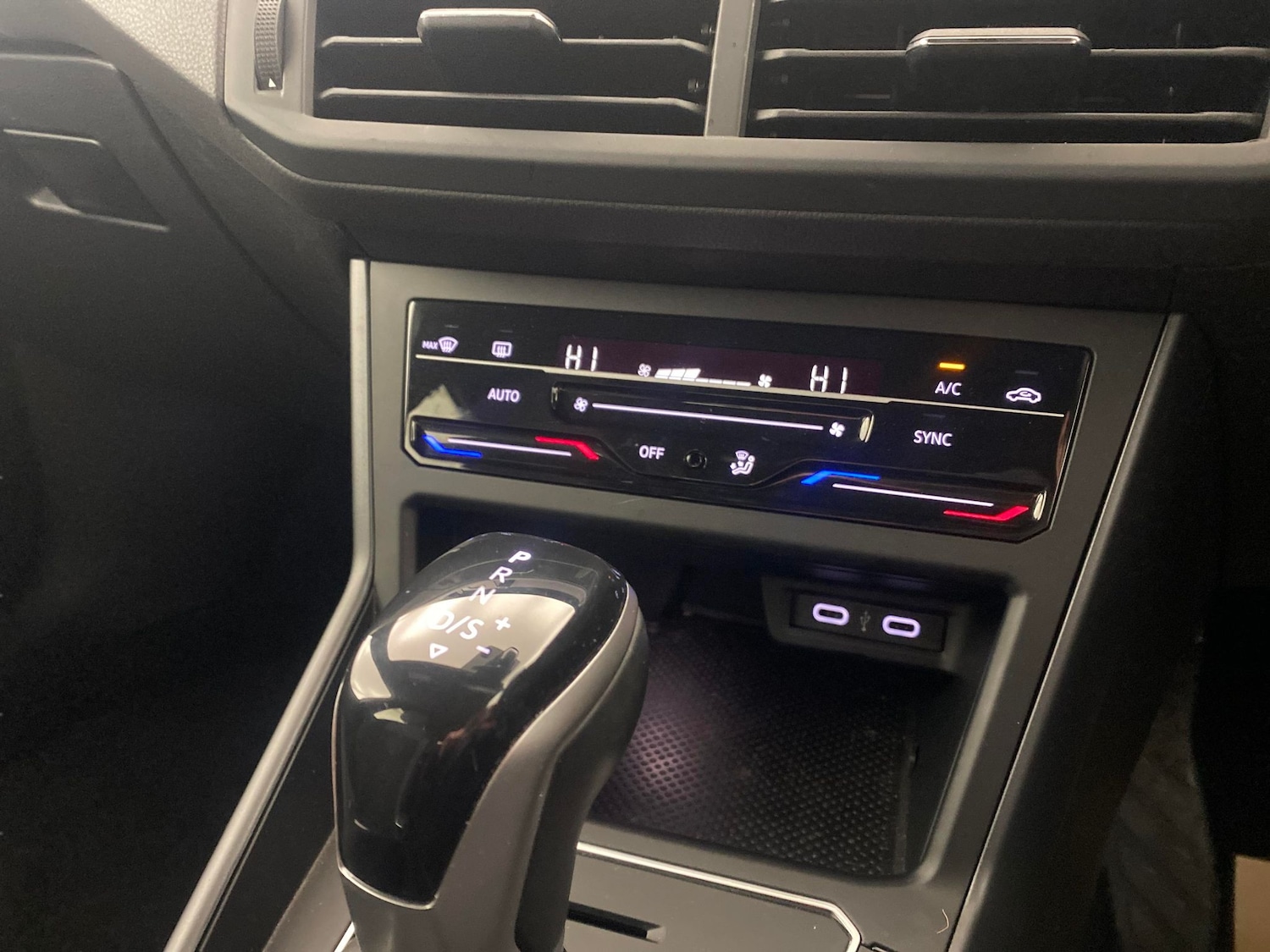 Used Volkswagen Polo for sale - 77272031: Photo 17