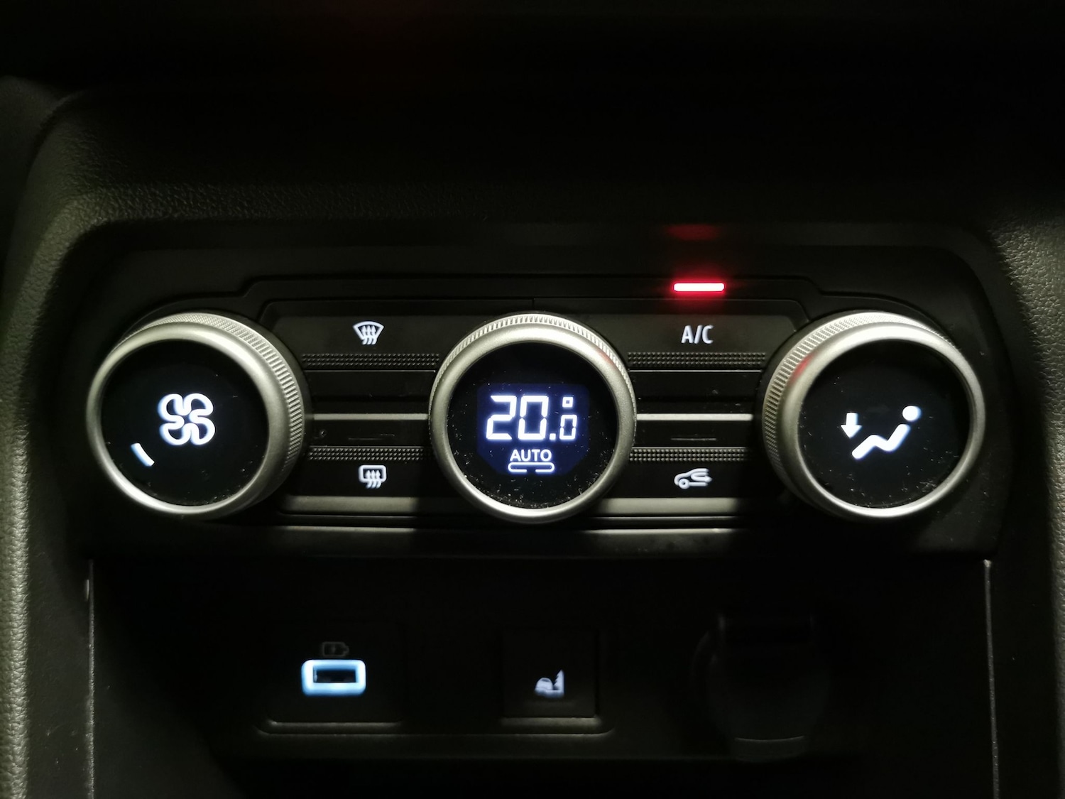 Used Dacia Sandero Stepway 2024 for sale - 77071271: Photo 19