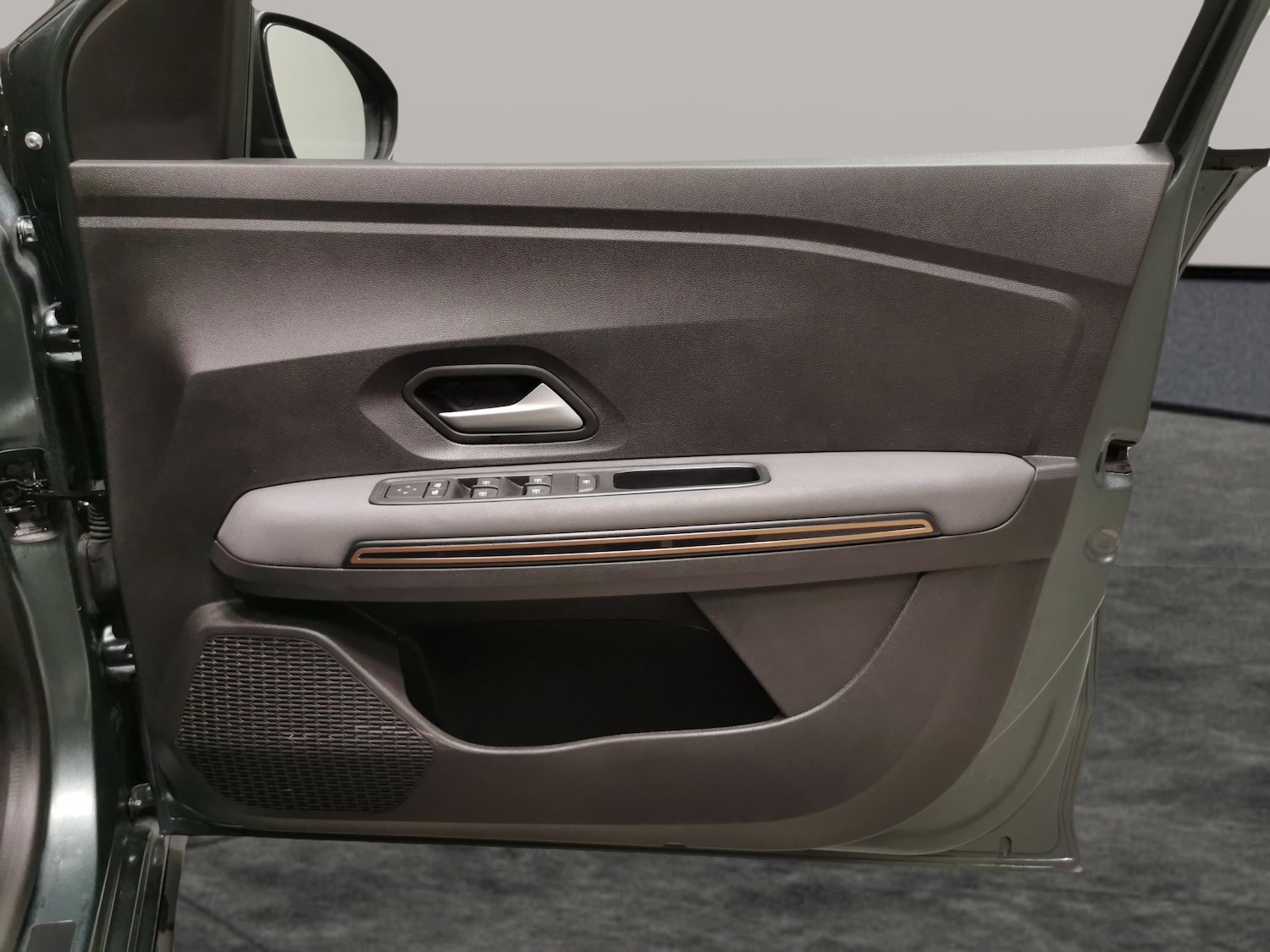 Used Dacia Sandero Stepway 2024 for sale - 77071271: Photo 28