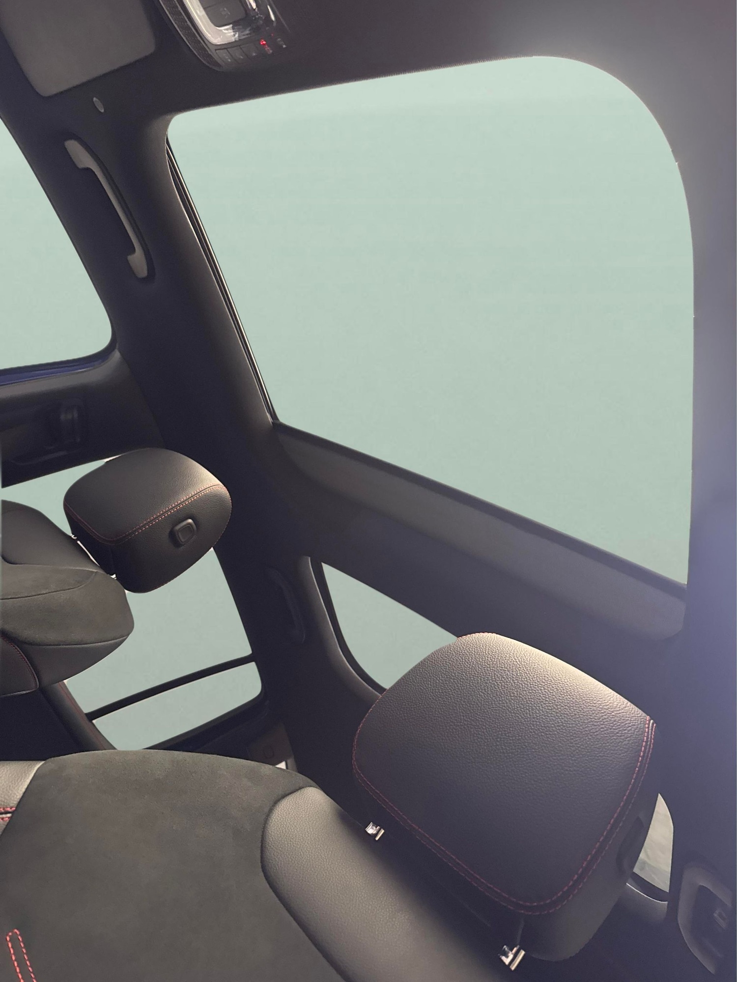 Used Mercedes-Benz GLB 2023 for sale - 76773846: Photo 5