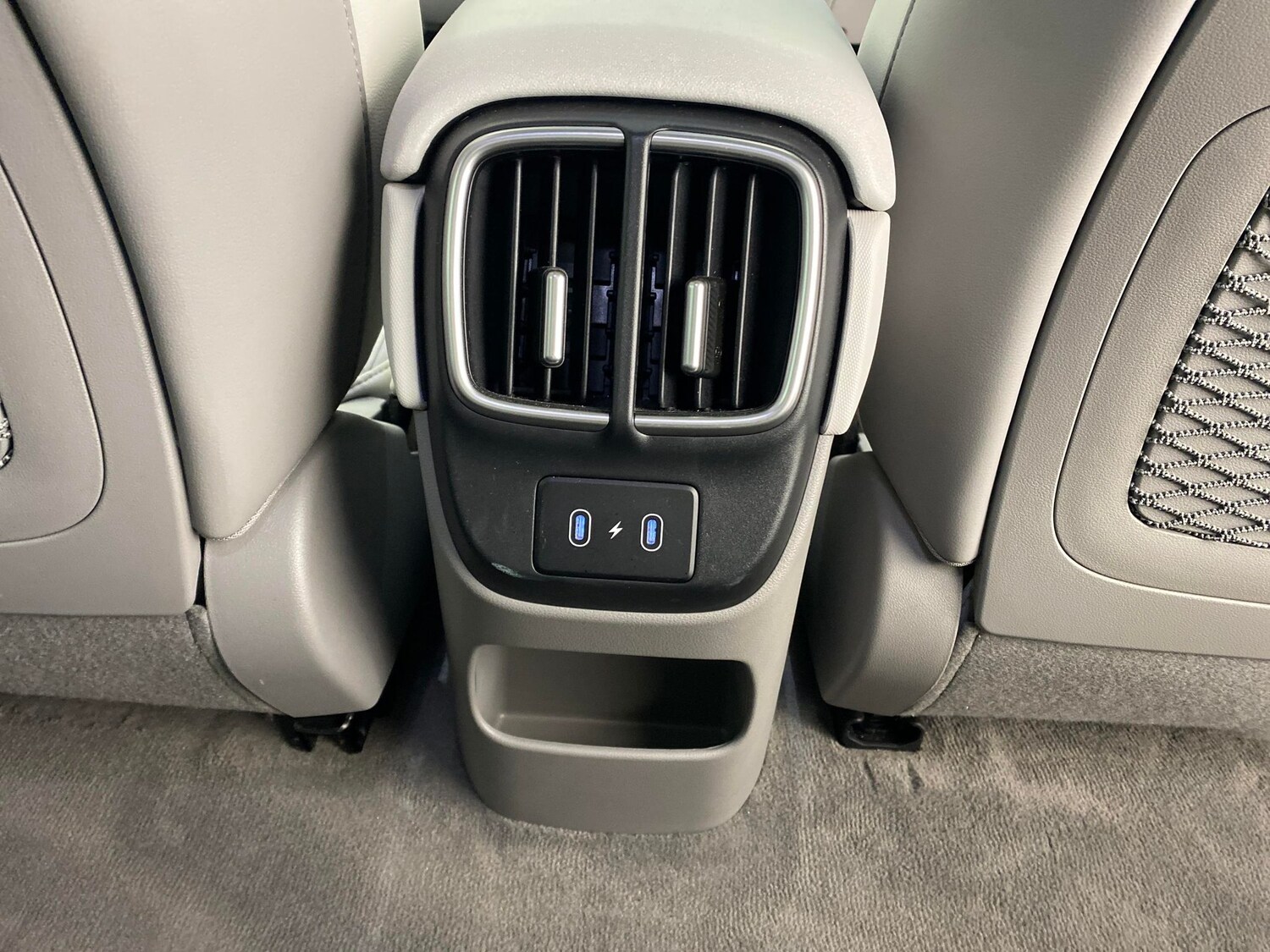 Used Hyundai IONIQ 6 2024 for sale - 78159745: Photo 16