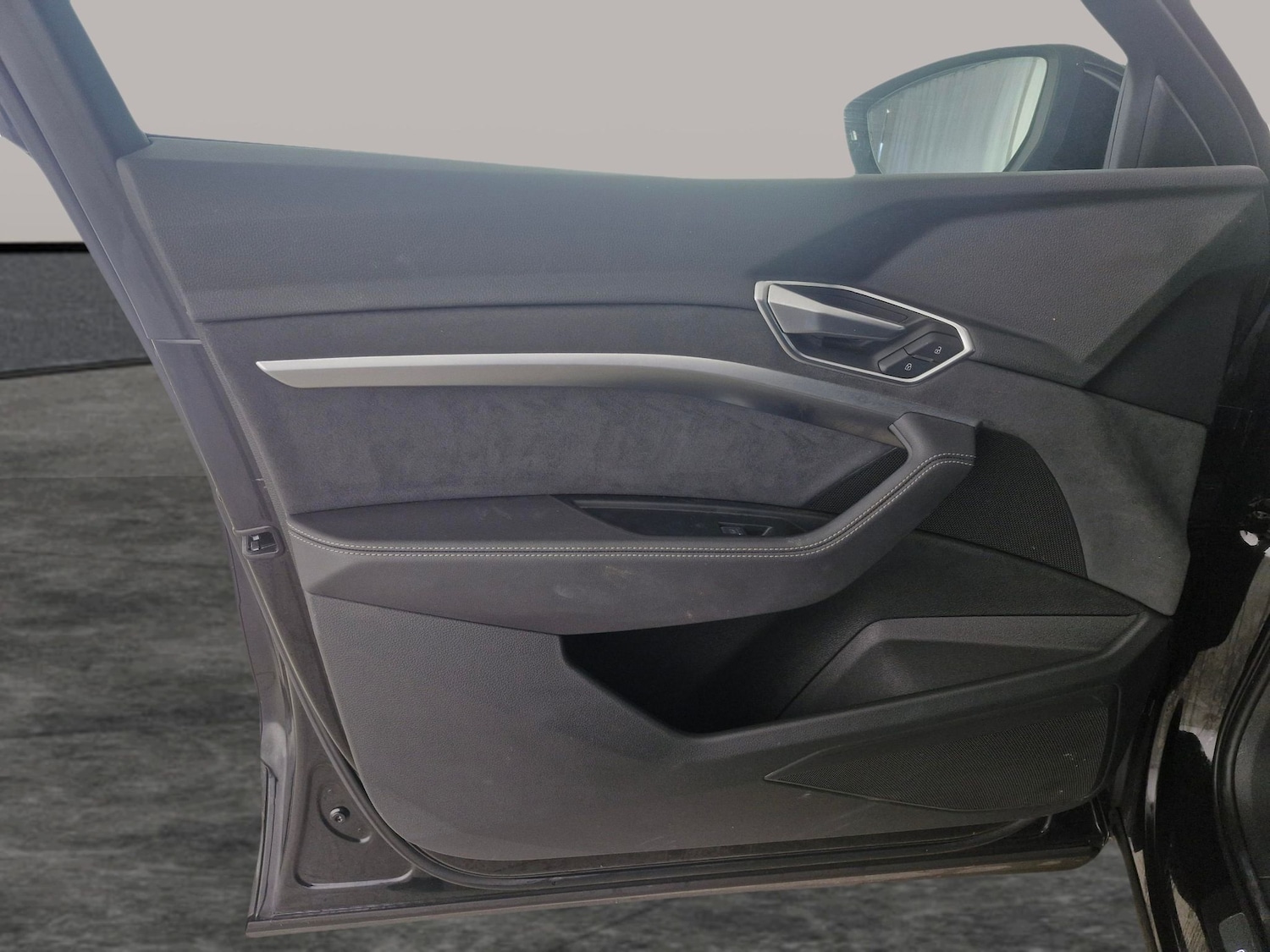 Used Audi e-tron 2022 for sale - 77562843: Photo 26