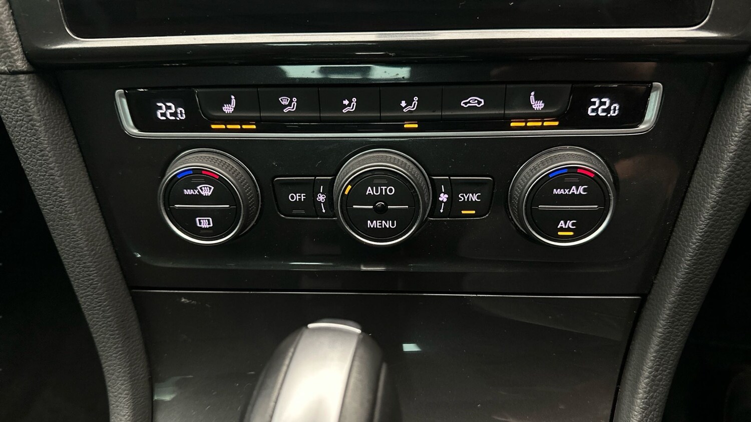 Used Volkswagen Golf 2020 for sale - 77631028: Photo 24