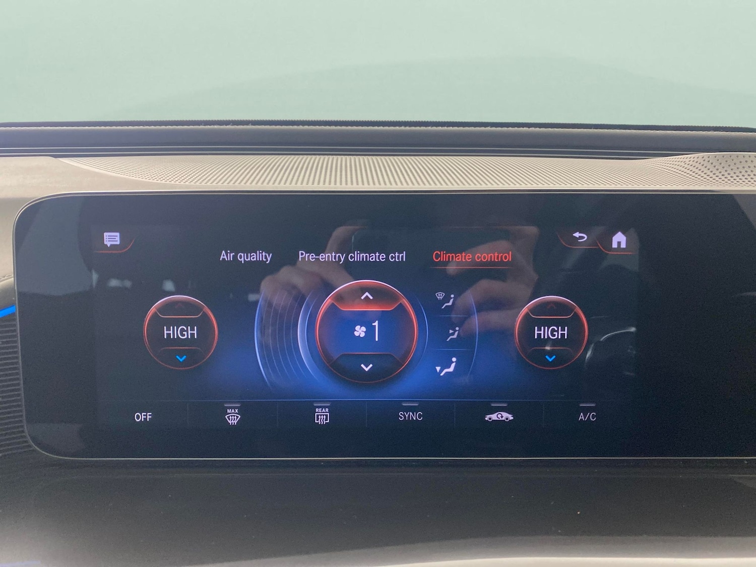 Used Mercedes-Benz EQC 2021 for sale - 76738436: Photo 17