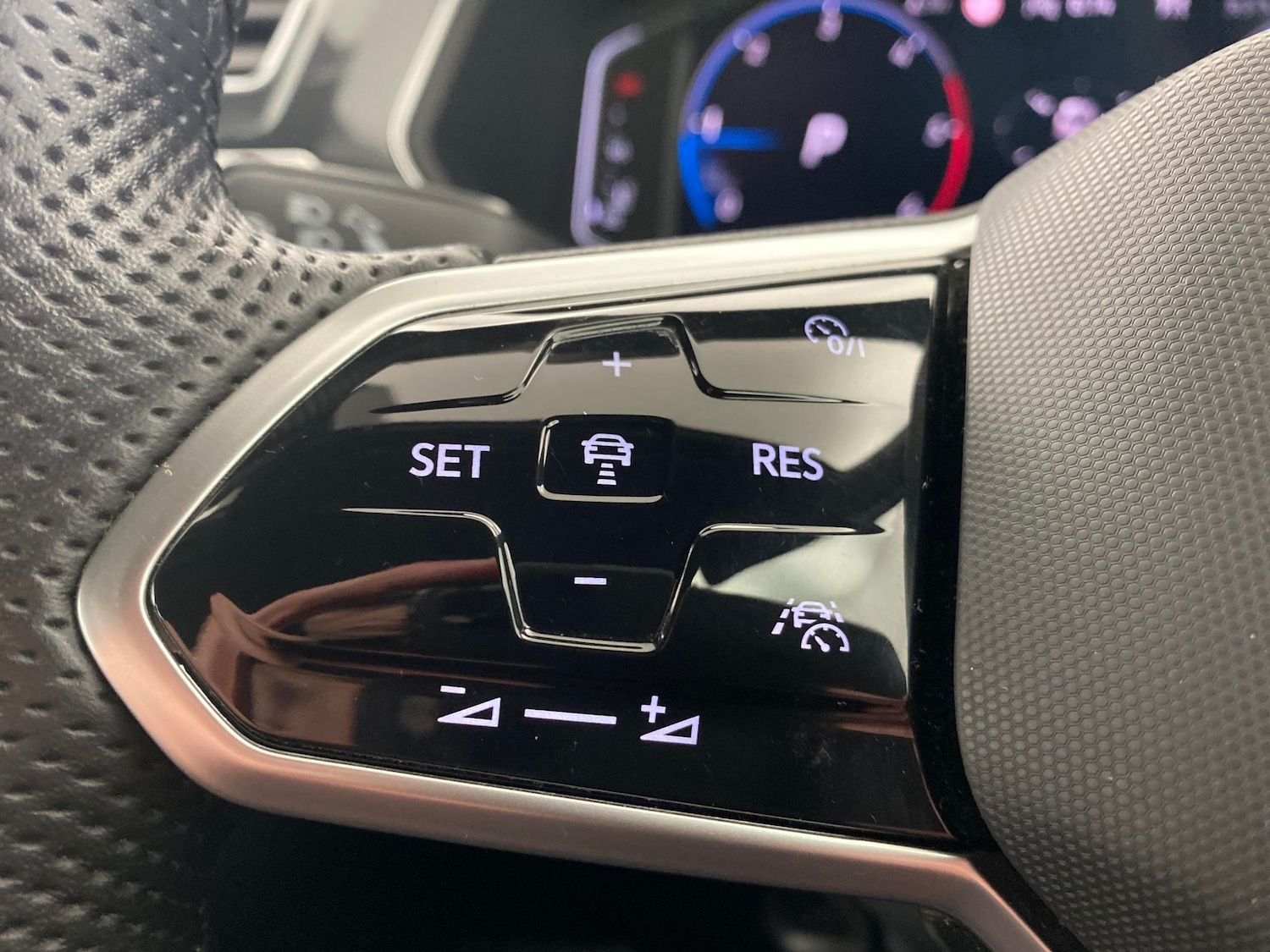 Used Volkswagen Tiguan 2022 for sale - 76946477: Photo 20