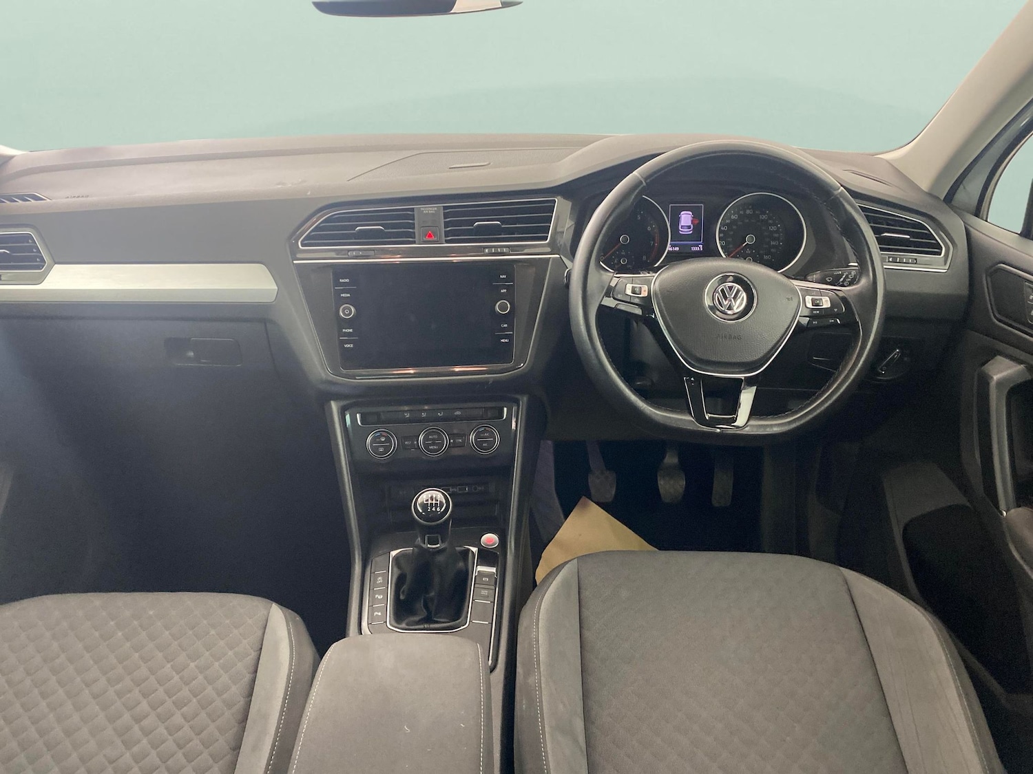 Used Volkswagen Tiguan 2019 for sale - 77262129: Photo 4
