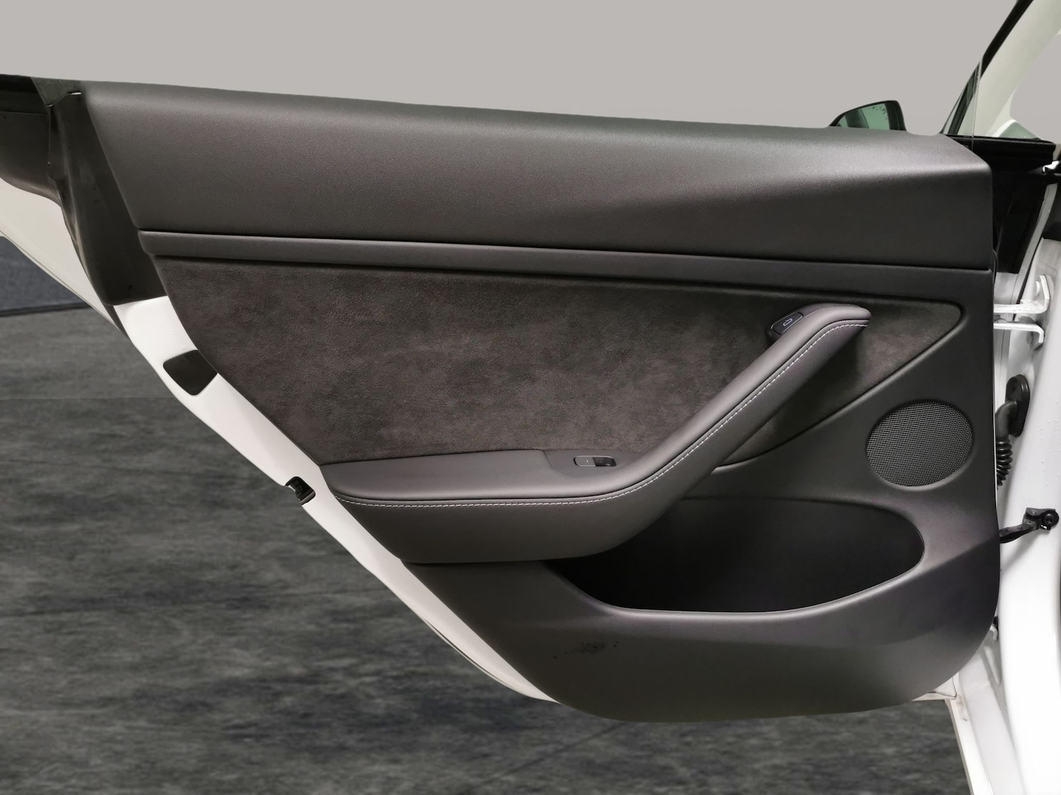 Used Tesla Model 3 2021 for sale - 77350828: Photo 28