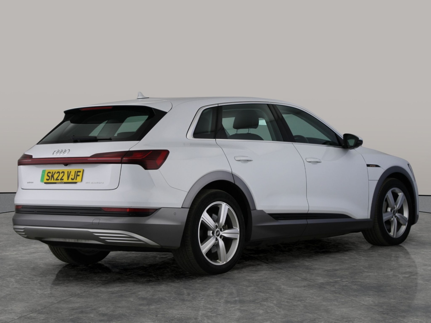 Used Audi e-tron 2022 for sale - 77897292: Photo 10