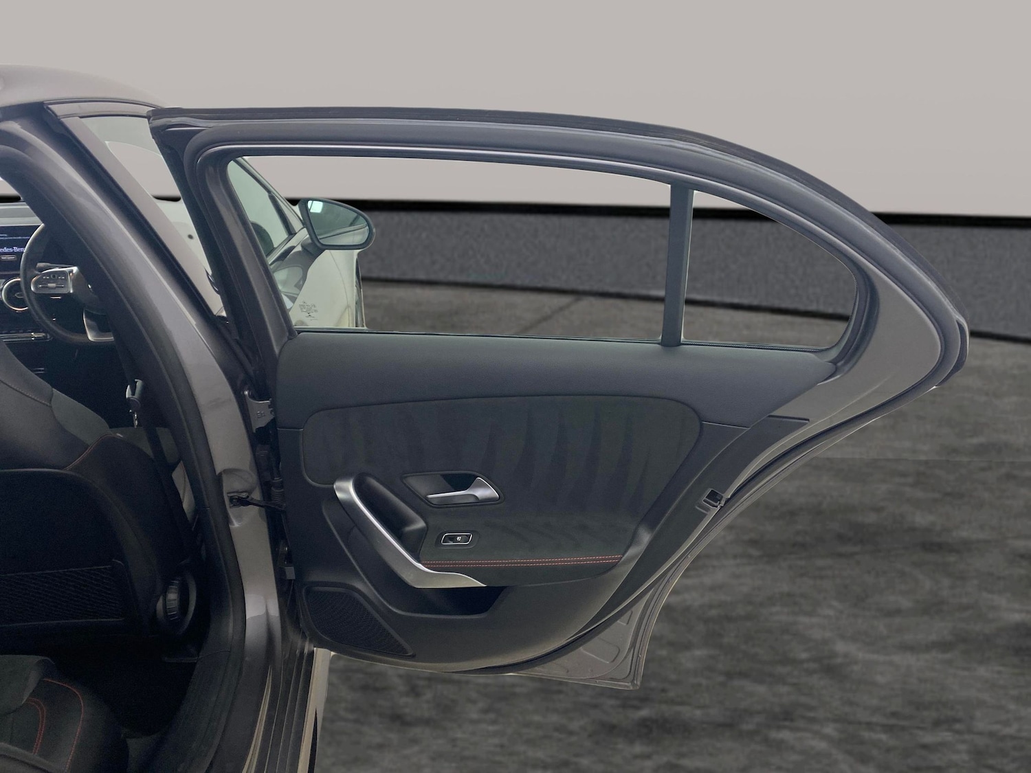 Used Mercedes-Benz A-Class 2019 for sale - 77715943: Photo 27