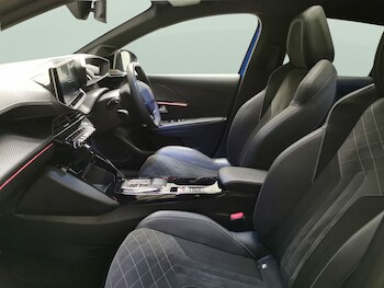 Used Peugeot 208 2022 for sale - 77086391: Photo