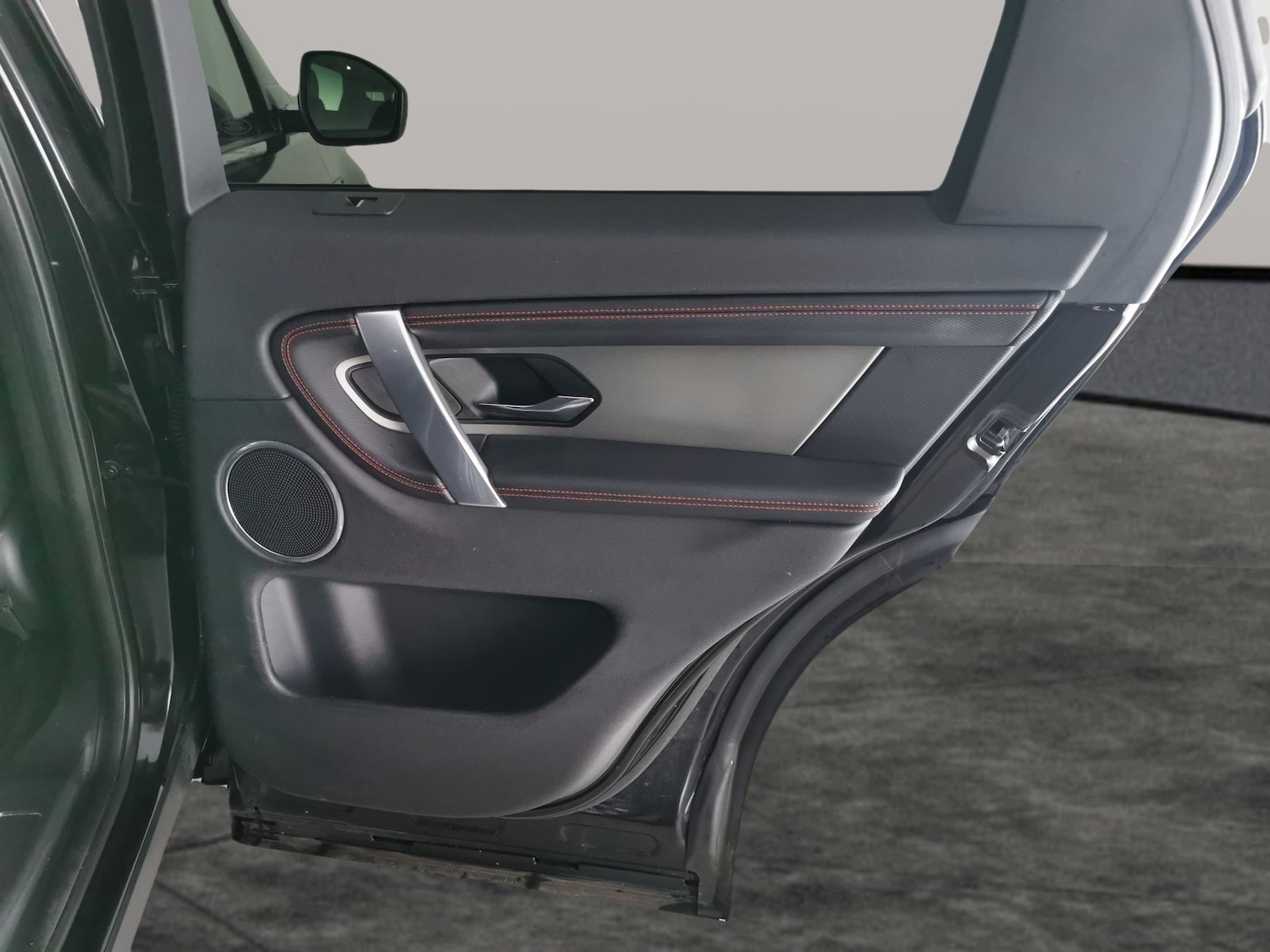 Used Land Rover Discovery Sport 2021 for sale - 78150882: Photo 32