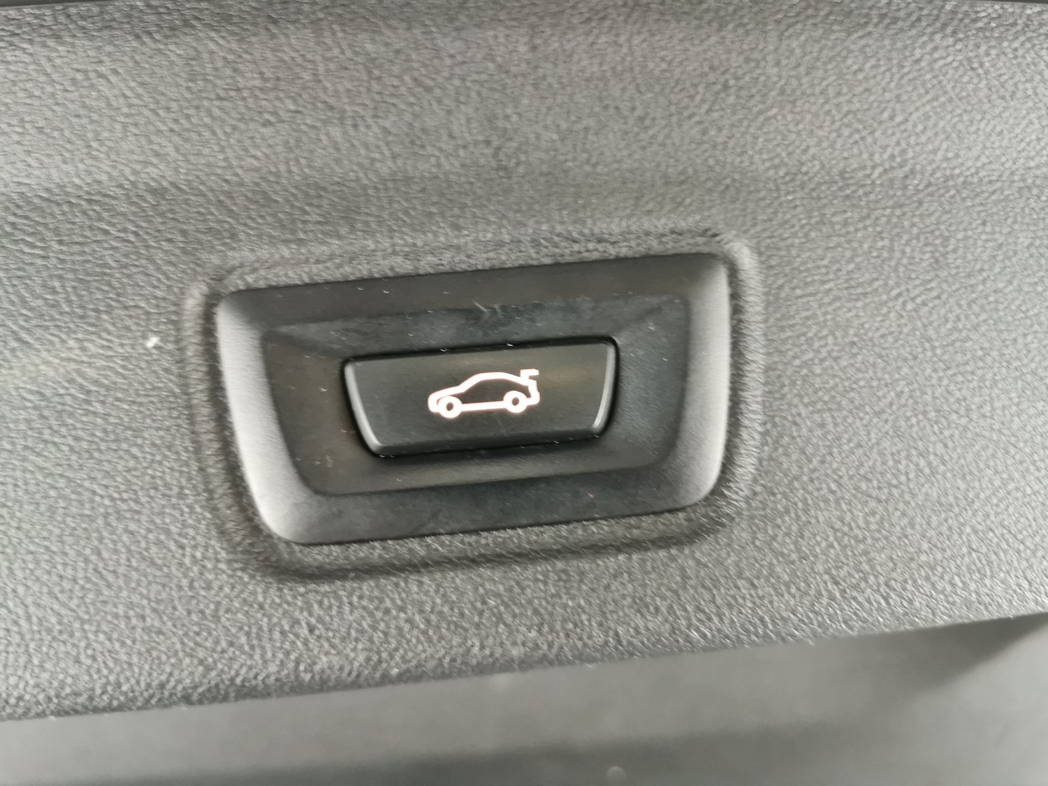 Used BMW i4 2022 for sale - 77058039: Photo 30