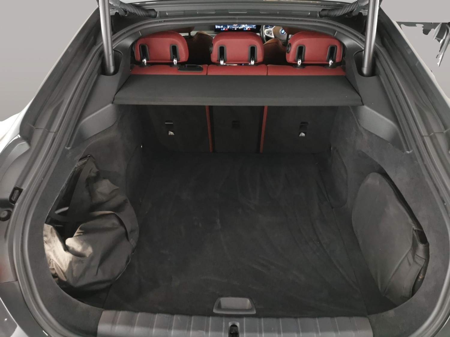 Used BMW i4 2022 for sale - 77058039: Photo 38