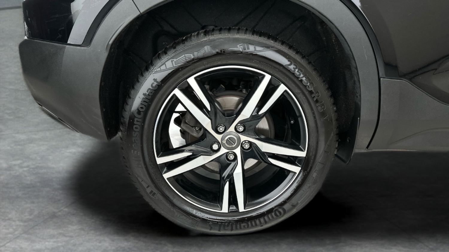 Used Volvo XC40 2022 for sale - 76928364: Photo 11