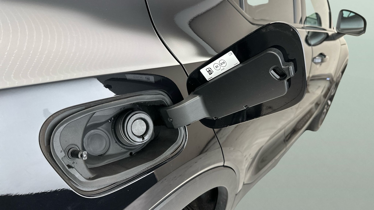 Used Volvo XC40 2022 for sale - 76928364: Photo 12