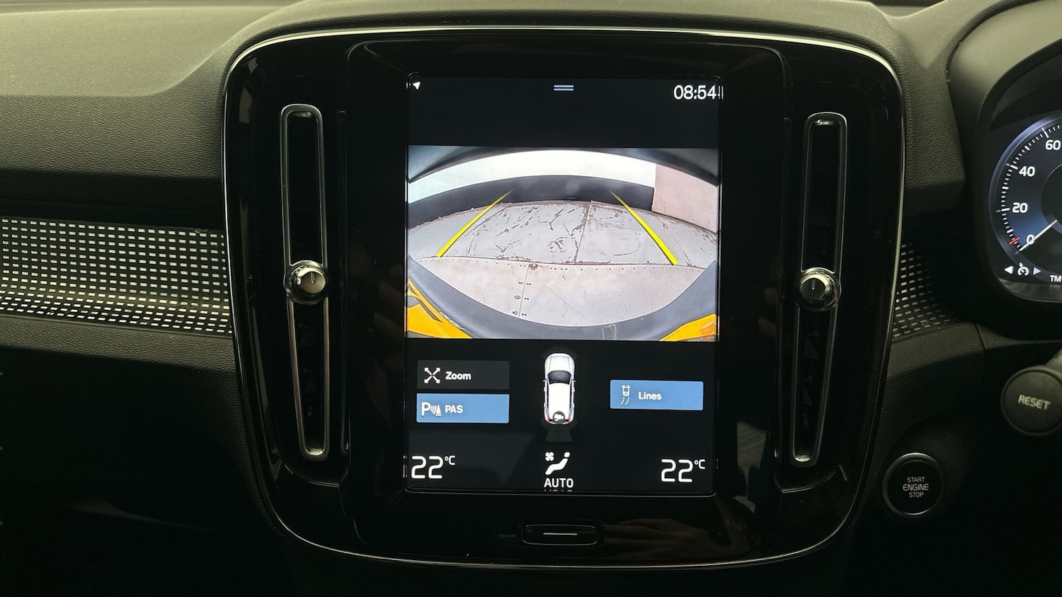 Used Volvo XC40 2022 for sale - 76928364: Photo 31