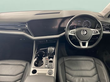 Used Volkswagen Touareg 2020 for sale - 77701783: Photo