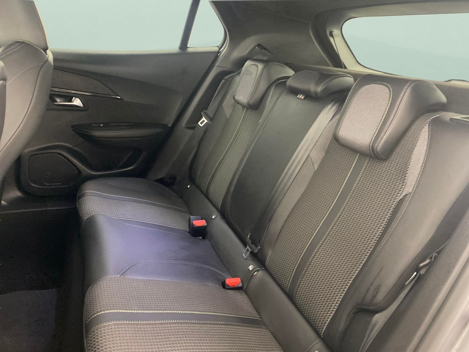 Used Peugeot 2008 2021 for sale - 77286074: Photo 27