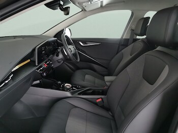 Used Kia Niro undefined for sale - 78268520: Photo