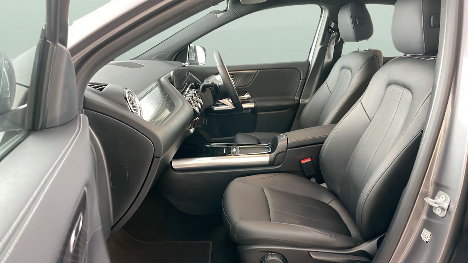 Used Mercedes-Benz EQA 2024 for sale - 76428502: Photo 34